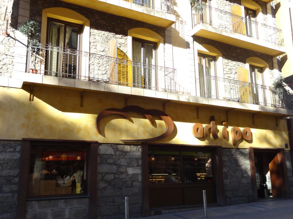 Hostal Cal Forner Hotell Andorra la Vella Exteriör bild